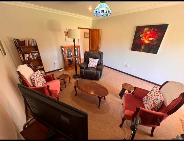 1 BEDROOM APARTMENT FOR SALE IN GREENDALE